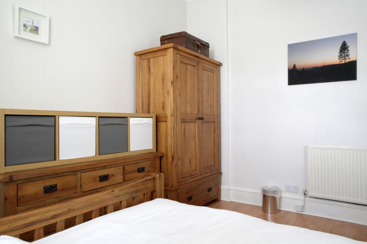 Central And Spacious 2 Bedroom Flat With Garden Edimburgo Exterior foto