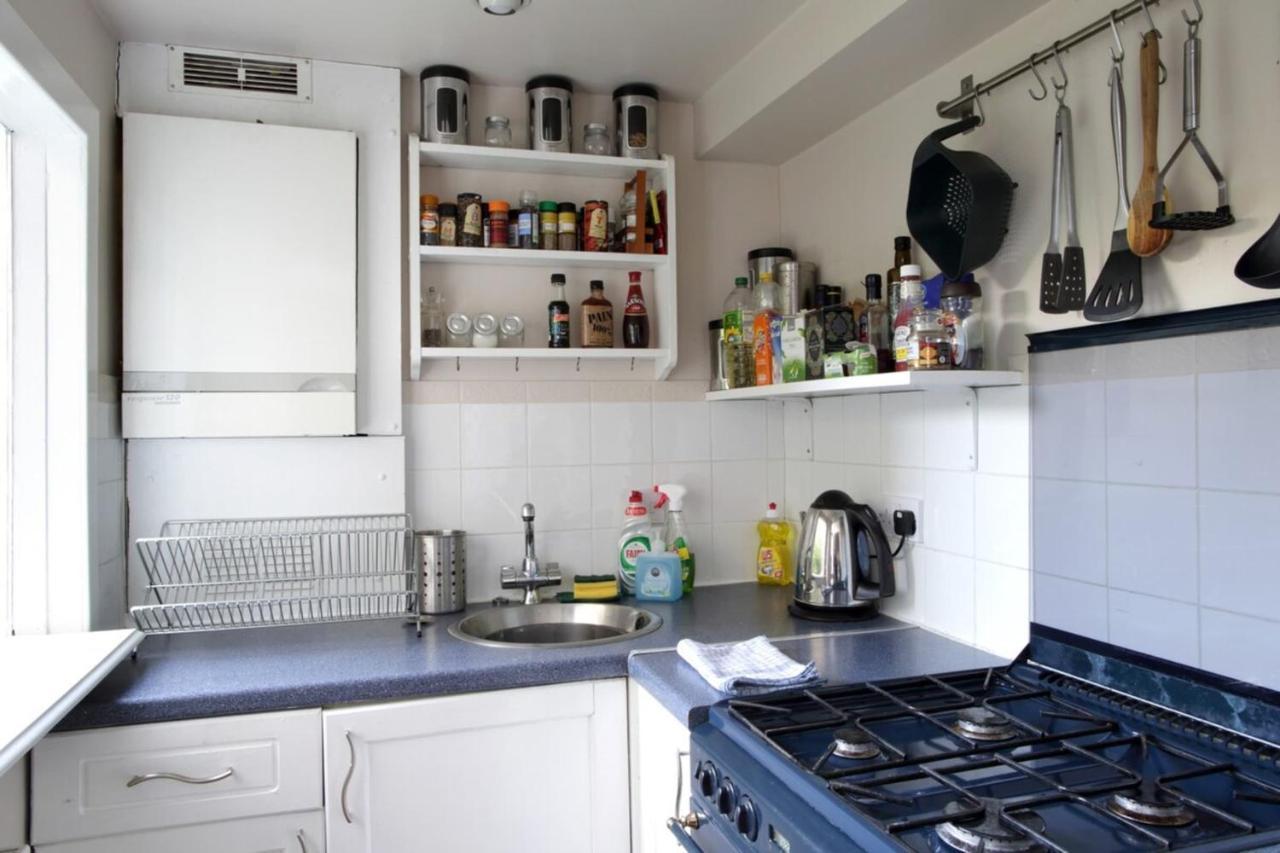 Central And Spacious 2 Bedroom Flat With Garden Edimburgo Exterior foto