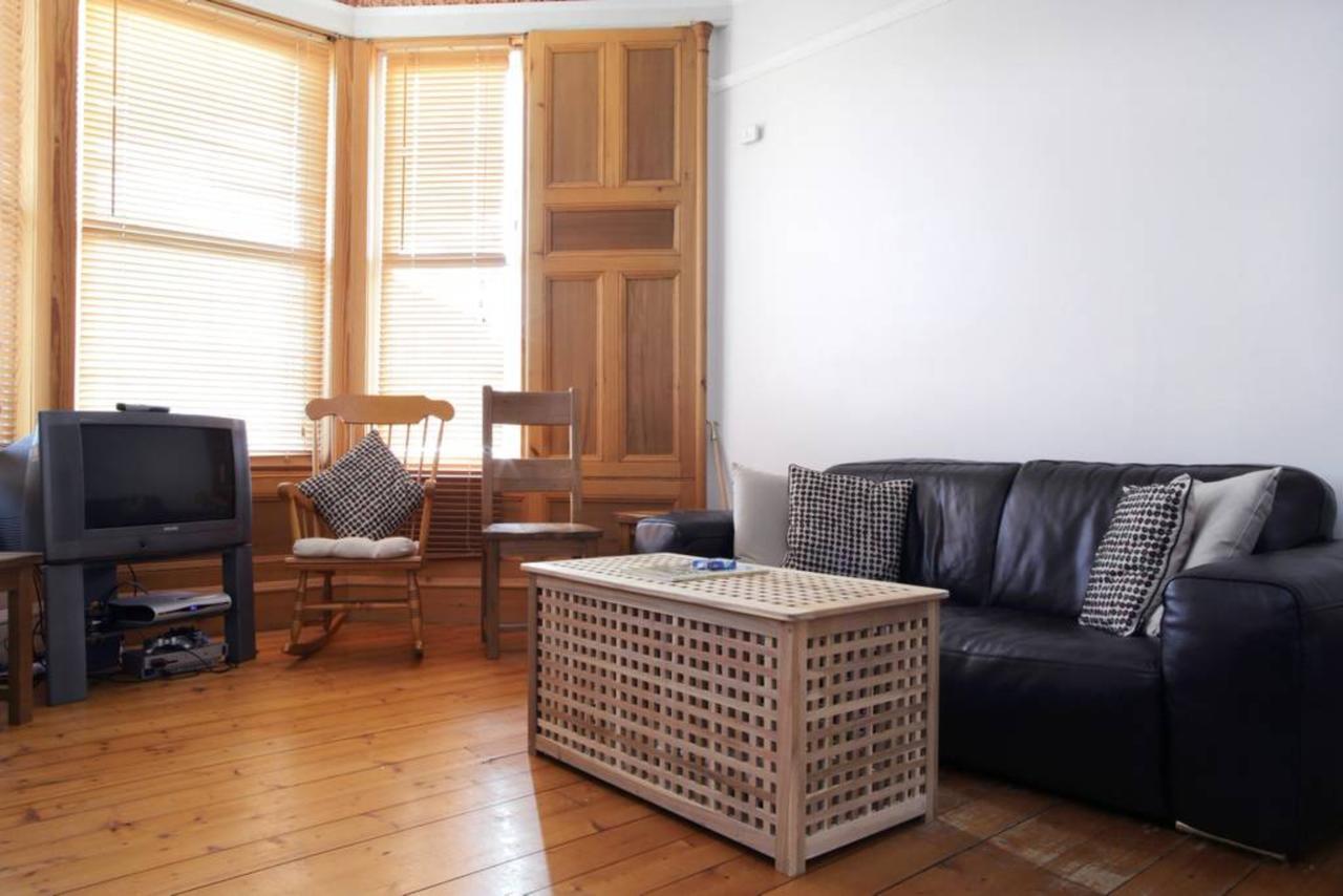 Central And Spacious 2 Bedroom Flat With Garden Edimburgo Exterior foto